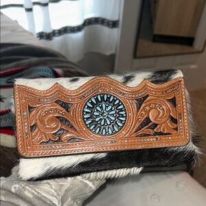 Western Wallet